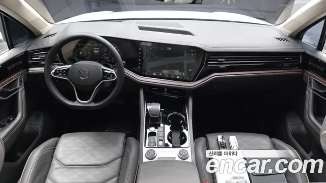 Volkswagen Touareg Touareg 3 поколение 3.0 TDI Prestige — Фото автомобиля 6