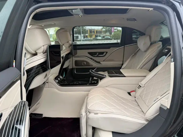Mercedes-Benz Maybach S-Class — Фото автомобиля 14