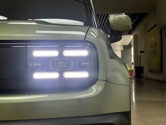 Baojun Yep Plus — Фото автомобиля 8