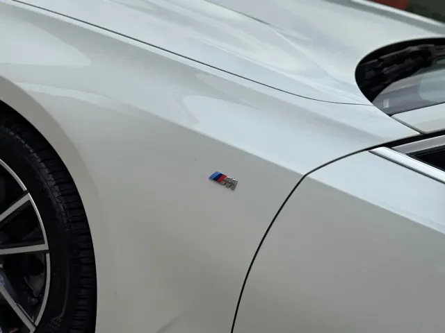 BMW 3 Series — Фото автомобиля 21