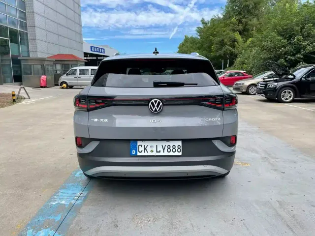 Volkswagen ID.4 Crozz — Фото автомобиля 4