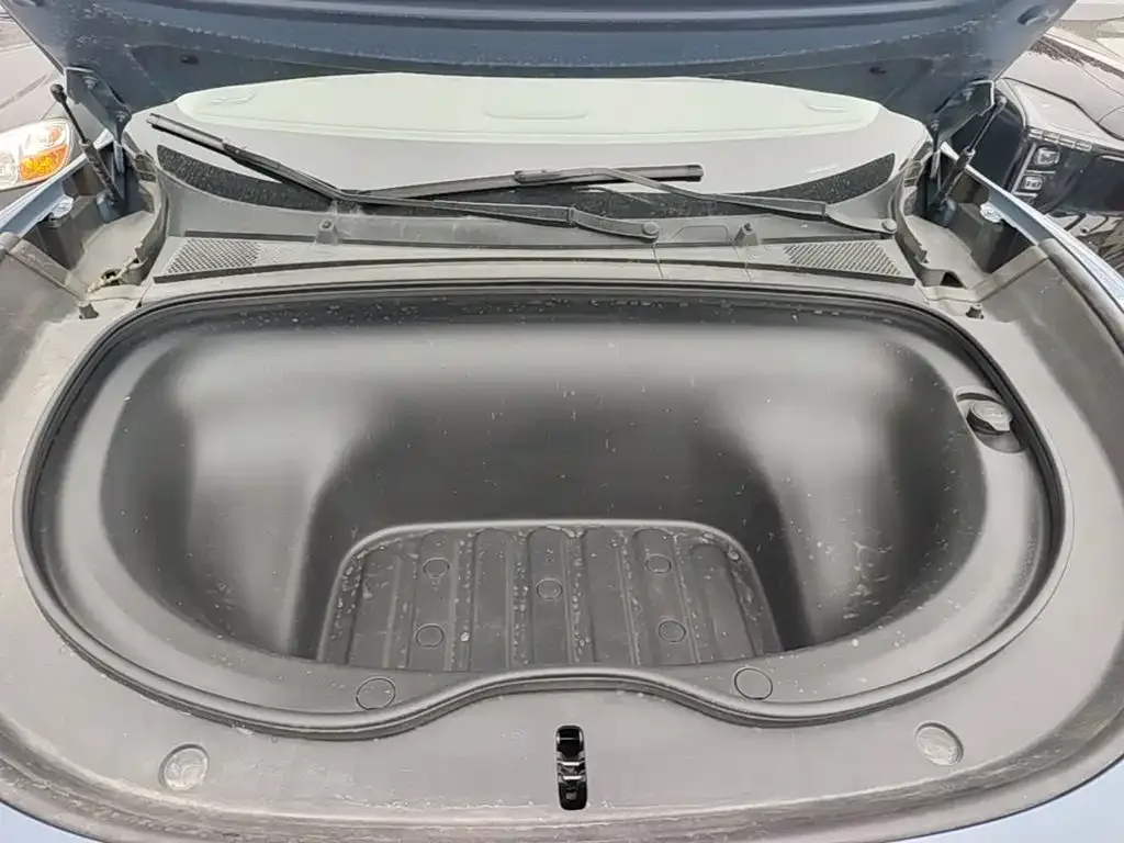 IM Motors IM LS6 2026 Pure Electric Max — Фото автомобиля 24