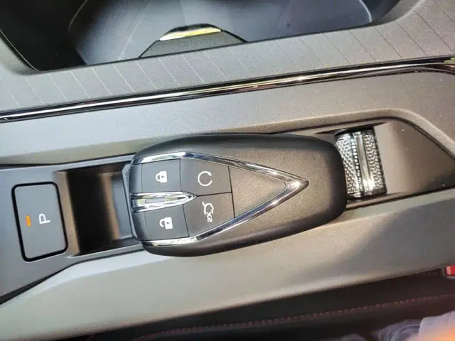 Changan X5 Plus — Фото автомобиля 8
