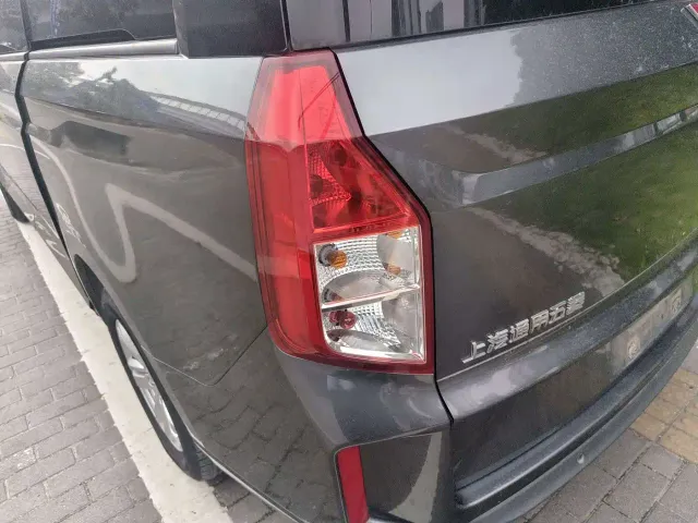 Wuling Zhengcheng — Фото автомобиля 10
