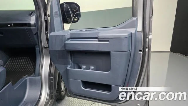 Kia PV5 — Фото автомобиля 14