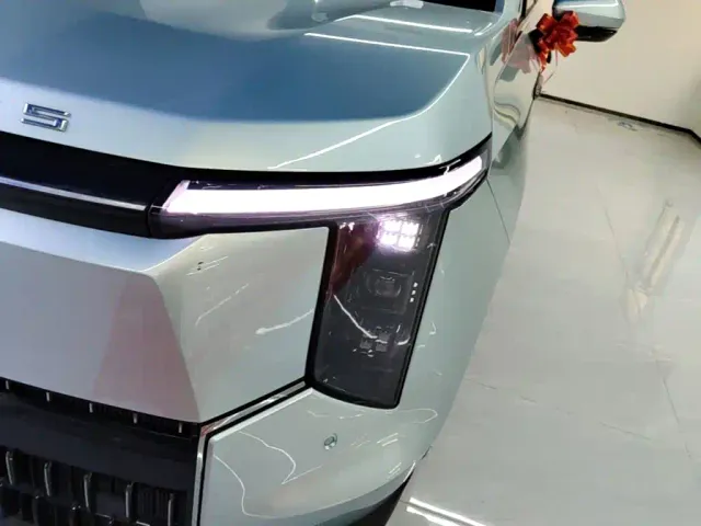 Maxus Dajia 7 — Фото автомобиля 23