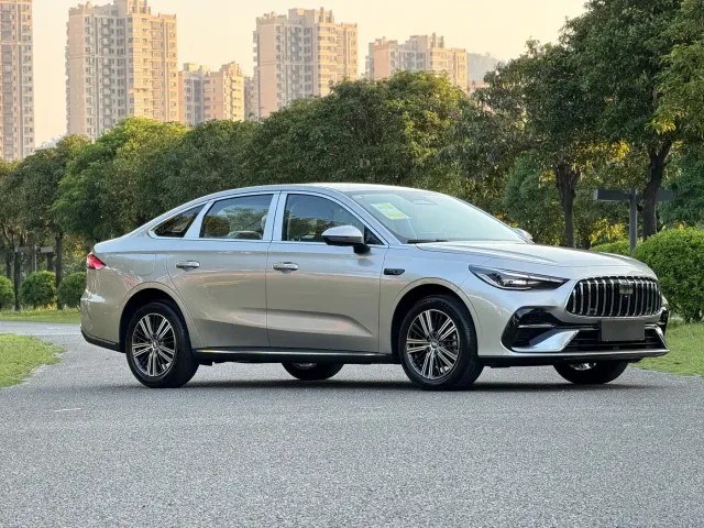 Geely Galaxy Stellar 6 — Фото автомобиля 2