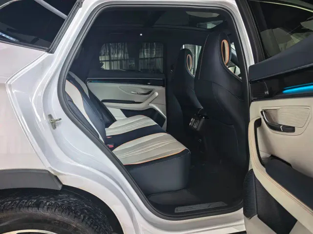 BYD Song PLUS — Фото автомобиля 17