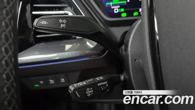 Audi Q4 e-tron — Фото автомобиля 26
