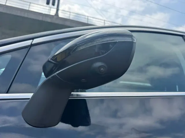Forthing Yacht — Фото автомобиля 5