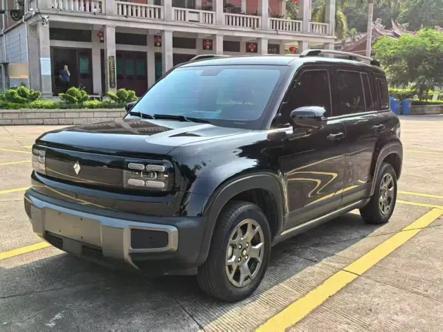 Фотография автомобиля — Baojun Yep Plus