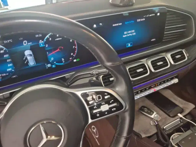 Mercedes-Benz GLE-Class — Фото автомобиля 13