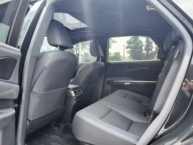 Lexus RX — Фото автомобиля 5