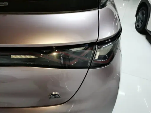 BYD Dolphin — Фото автомобиля 7