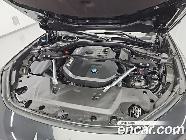 BMW 7 Series G70 — Фото автомобиля 5