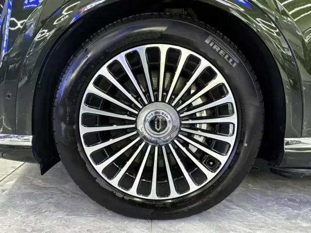 Aito M9 — Фото автомобиля 17