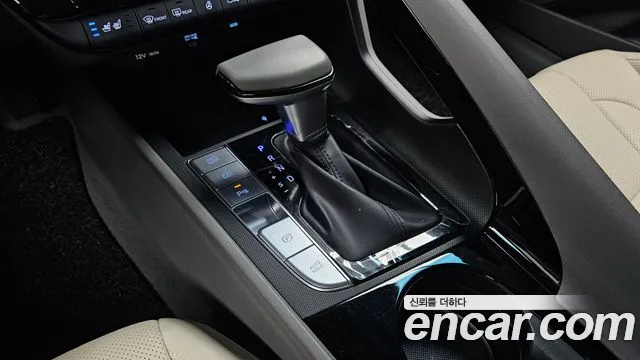 Hyundai Avante CN7 — Фото автомобиля 12