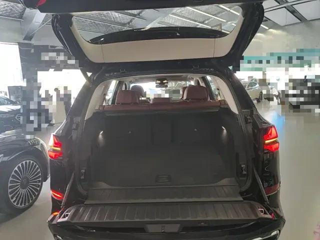 BMW X5 — Фото автомобиля 18