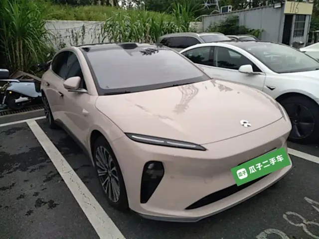 Nio ET5 Touring — Фото автомобиля 3