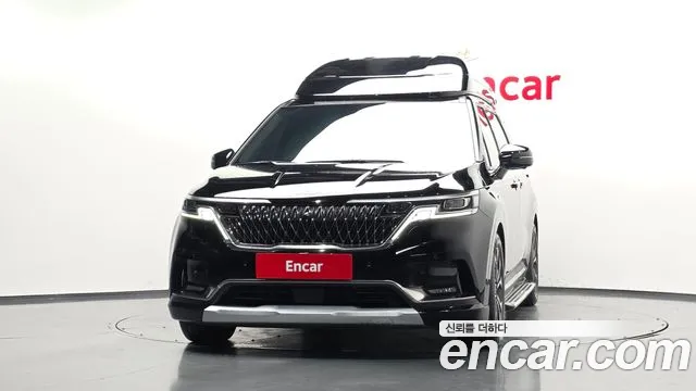 Kia Canival — Фото автомобиля 3