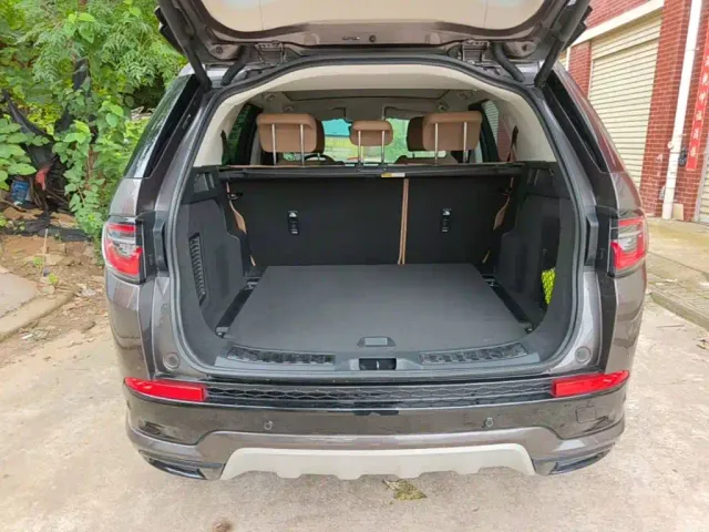 Land Rover Discovery Sport — Фото автомобиля 18