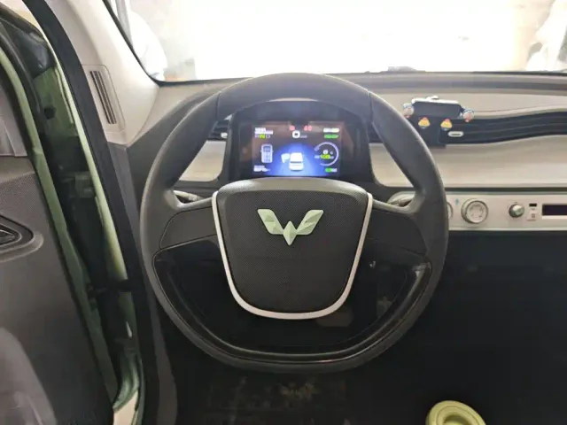 Wuling Hongguang Mini EV — Фото автомобиля 10