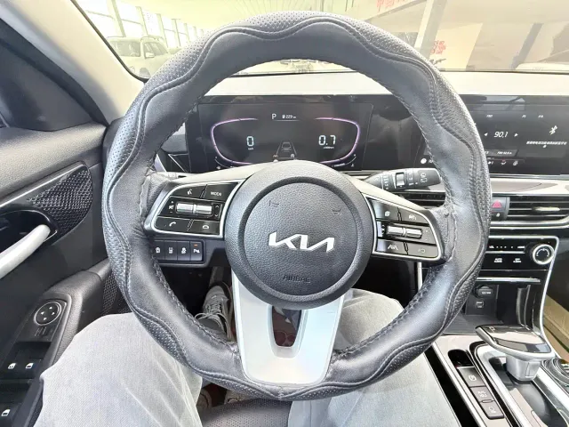 Kia Seltos — Фото автомобиля 10