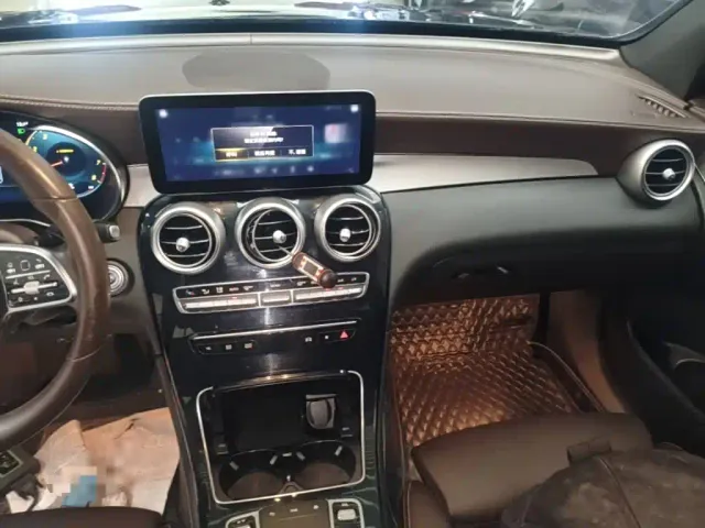 Mercedes-Benz GLC-Class — Фото автомобиля 12