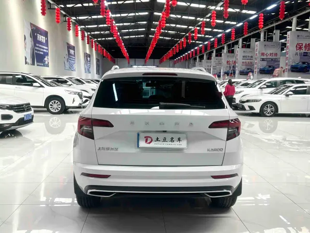 Skoda Karoq — Фото автомобиля 5