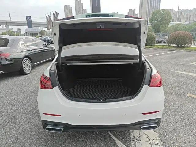 Mercedes-Benz C-Class — Фото автомобиля 18