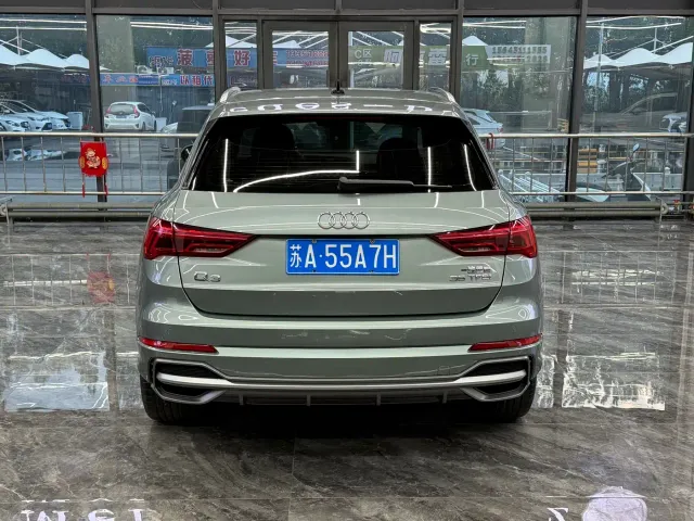 Audi Q3 — Фото автомобиля 4