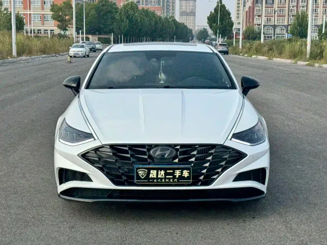 Hyundai Sonata — Фото автомобиля 2