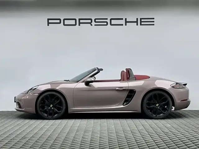 Porsche 718 — Фото автомобиля 4