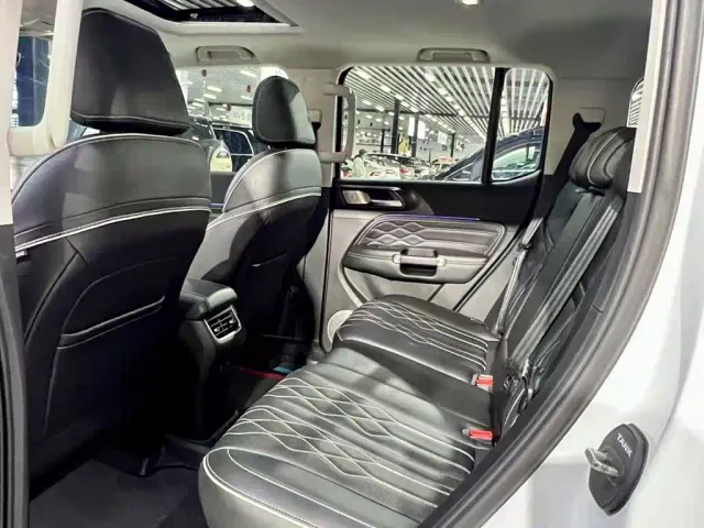 Geely Binyue — Фото автомобиля 17