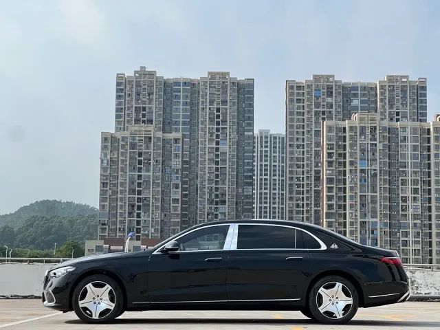 Mercedes-Benz Maybach S-Class — Фото автомобиля 13