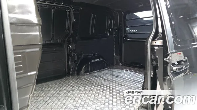 Hyundai Staria Staria Карго 3 места — Фото автомобиля 27