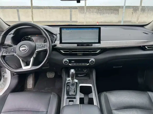 Nissan Teana — Фото автомобиля 8