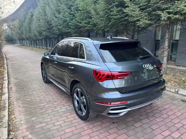 Audi Q3 — Фото автомобиля 4