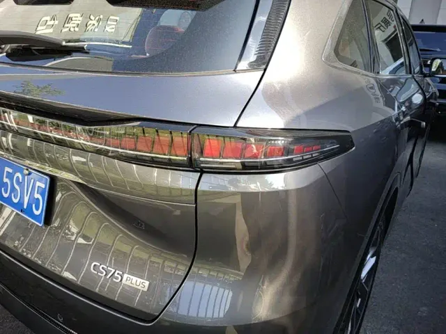 Changan CS75 Plus — Фото автомобиля 7
