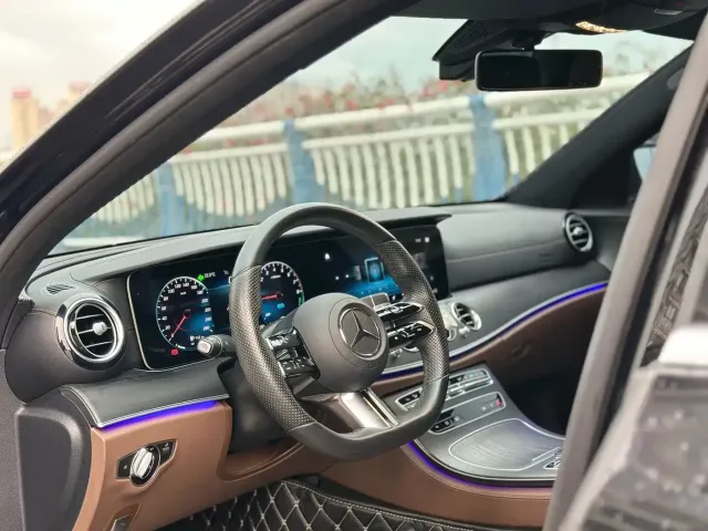 Mercedes-Benz Mercedes-Benz E-Class New Energy 2022 Facelift E 350 e L Plug-in Hybrid Sport Sedan — Фото автомобиля 8