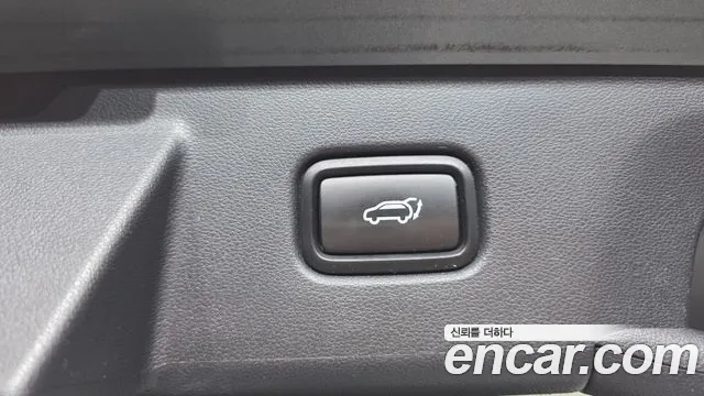Hyundai Tucson Tucson (NX4) Бензин 1.6 турбо 2WD — Фото автомобиля 22