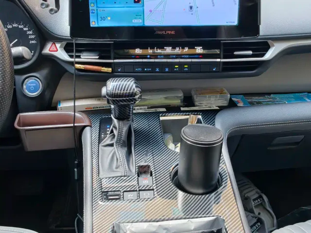 Toyota Sienna — Фото автомобиля 14