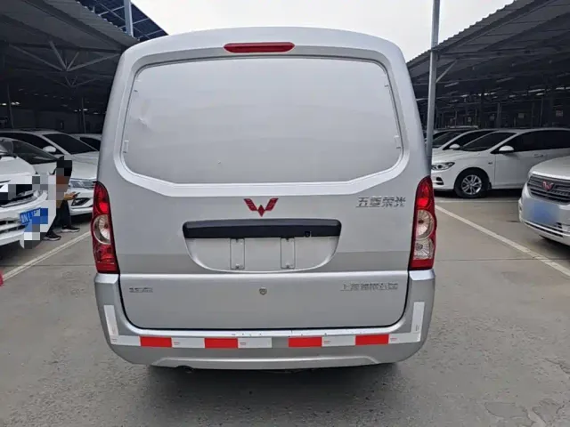 Wuling Rongguang — Фото автомобиля 5