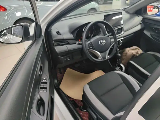 Toyota YARiS L Zhi Xuan — Фото автомобиля 15