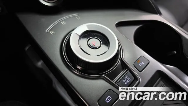 Kia EV6 — Фото автомобиля 12