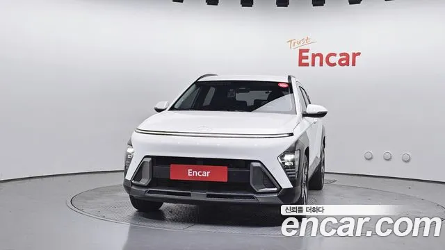 Hyundai Kona Kona (SX2) Бензин 1.6 турбо 2WD — Фото автомобиля 3