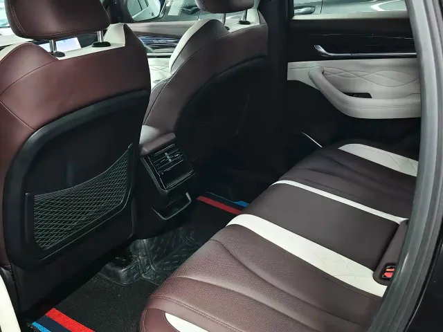 Geely Xingyue L — Фото автомобиля 7