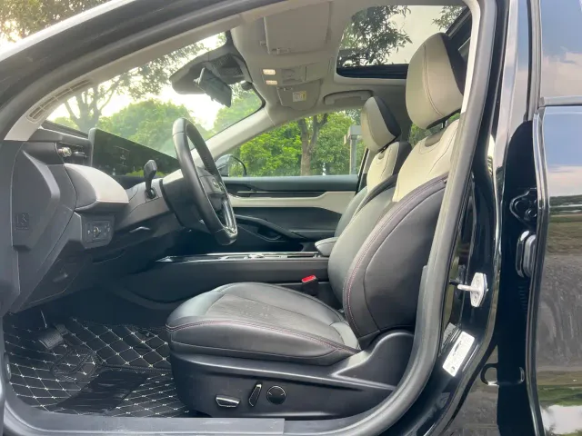 Ford Mondeo — Фото автомобиля 9
