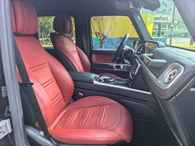 Mercedes-Benz G-Class — Фото автомобиля 15
