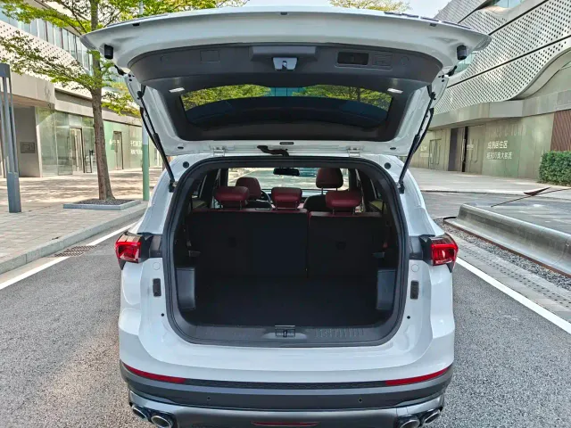 Jetour X70 Plus — Фото автомобиля 13